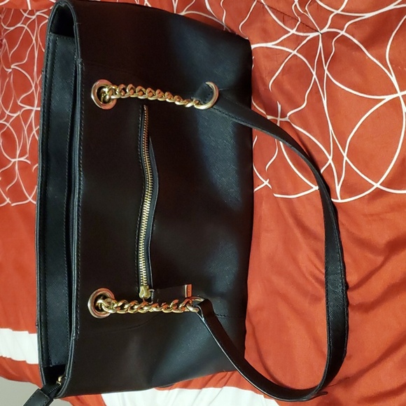 Calvin Klein purse - Picture 2 of 2